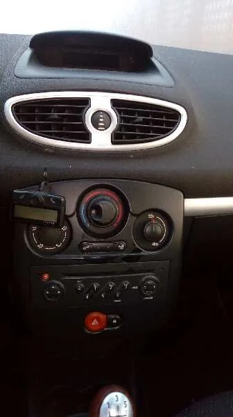 RENAULT CLIO III '2007 * NEGRO