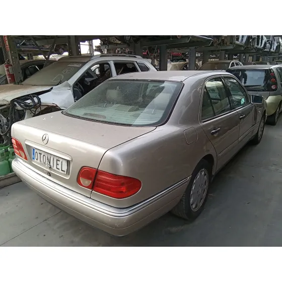 TIPO MOTOR: 606962 CVF/KW: 19.96/130