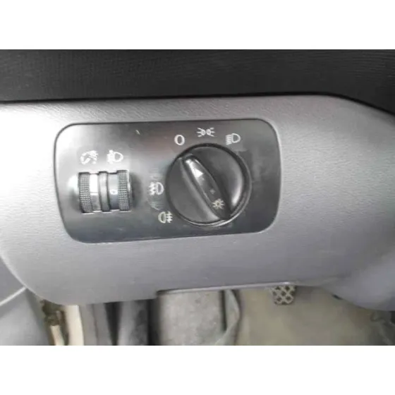SEAT LEON (1M1) '2000 SIGNO PLATA