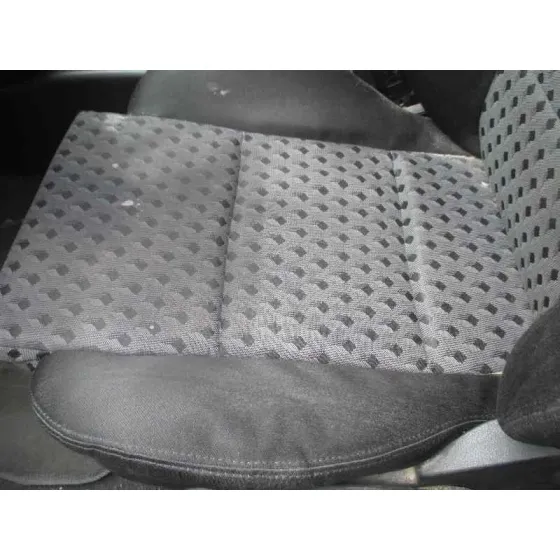 SEAT LEON (1M1) '2000 SIGNO PLATA