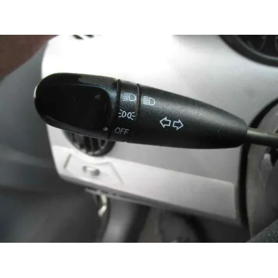 DAEWOO KALOS '2003 1.4 CAT BLANCO