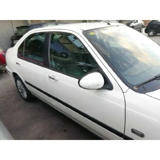MG ROVER SERIE 45 (RT) '2004 1.6 16V CAT BLANCO