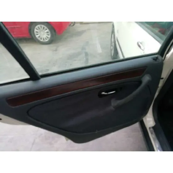 MG ROVER SERIE 45 (RT) '2004 1.6 16V CAT BLANCO