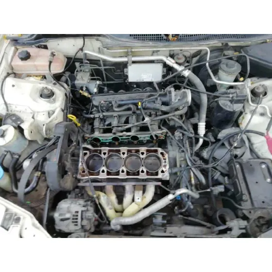 MG ROVER SERIE 45 (RT) '2004 1.6 16V CAT BLANCO