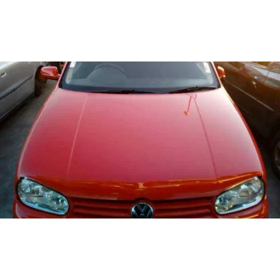 VOLKSWAGEN GOLF IV BERLINA (1J1) '1998 BASICO ROJO