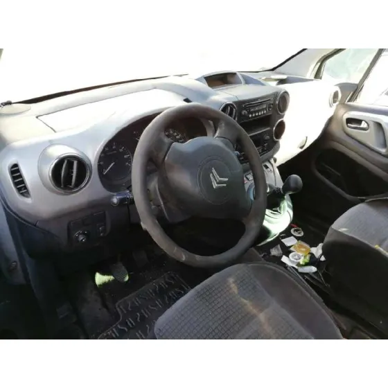 CITROEN BERLINGO STATION WAGON '2009 XTR GRIS