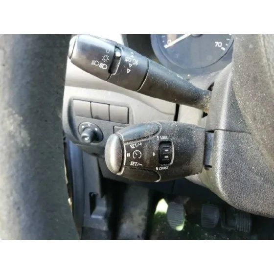 CITROEN BERLINGO STATION WAGON '2009 XTR GRIS