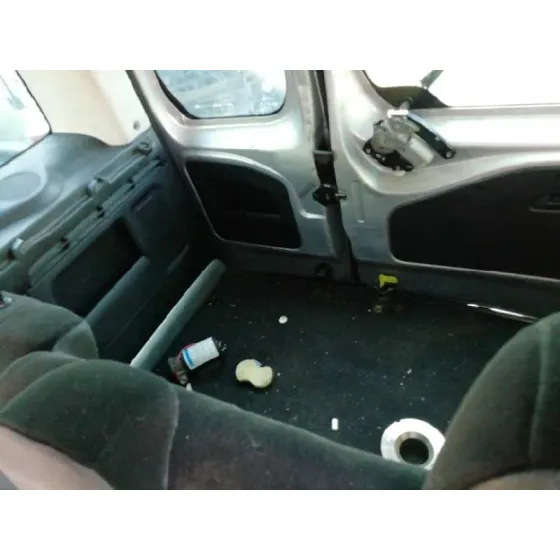 CITROEN BERLINGO STATION WAGON '2009 XTR GRIS
