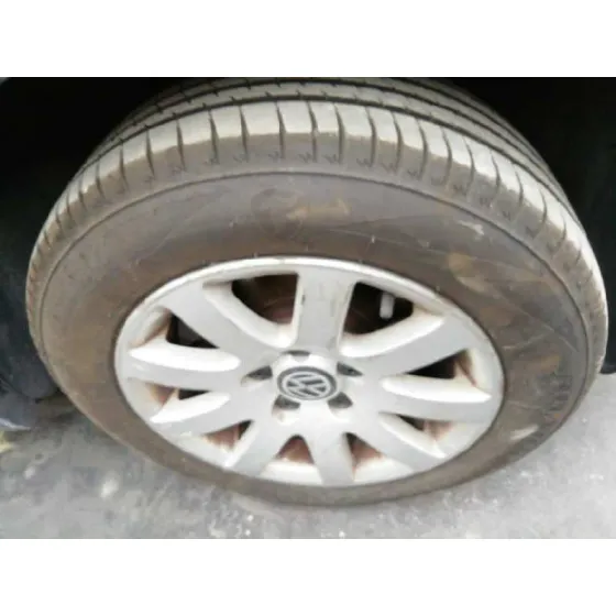 VOLKSWAGEN PASSAT BERLINA (3B3) '2004 * NEGRO
