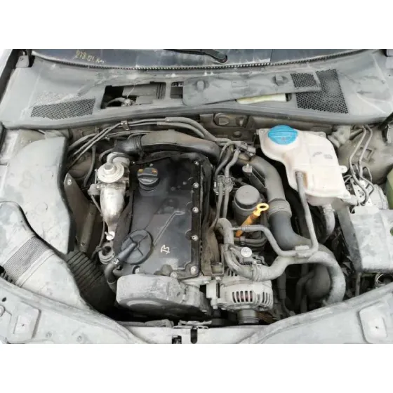 VOLKSWAGEN PASSAT BERLINA (3B3) '2004 * NEGRO