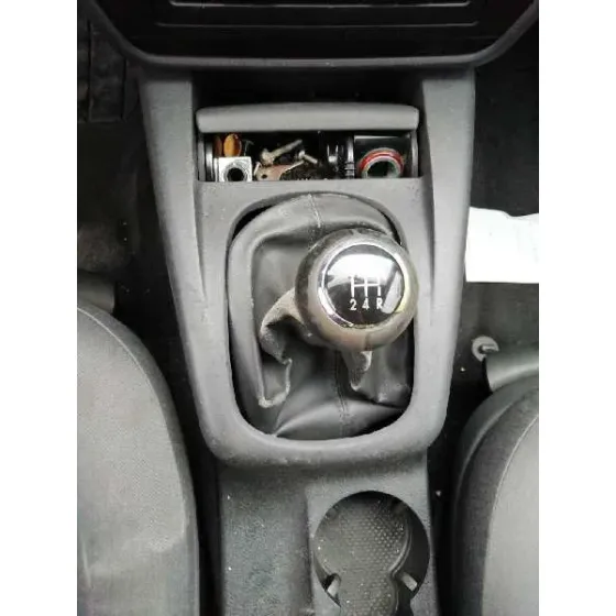 VOLKSWAGEN PASSAT BERLINA (3B3) '2004 * NEGRO