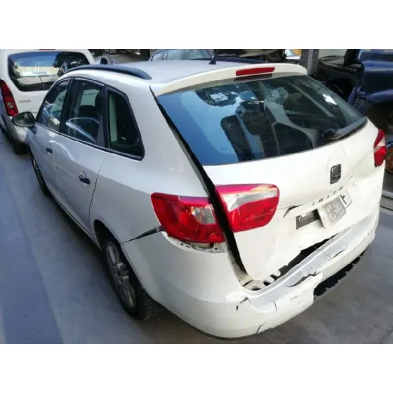 SEAT IBIZA ST (6J8) '2011 REFERENCE BLANCO