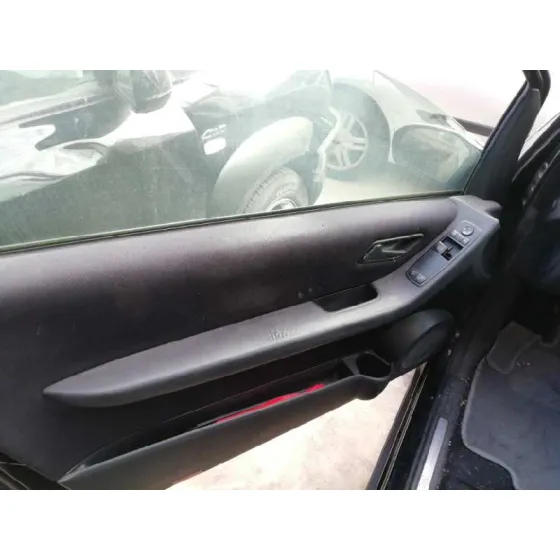 MERCEDES CLASE A (W169) '2006 A 150 (169.331) NEGRO