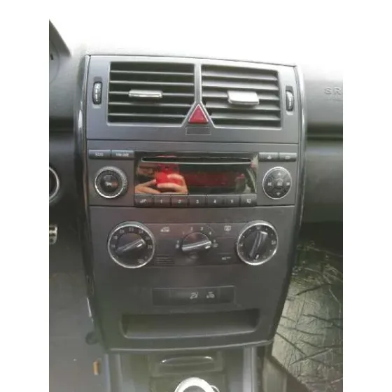 MERCEDES CLASE A (W169) '2006 A 150 (169.331) NEGRO