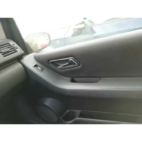 MERCEDES CLASE A (W169) '2006 A 150 (169.331) NEGRO