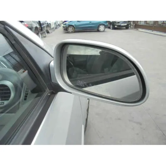 DAEWOO LACETTI '2005 CDX PLATA
