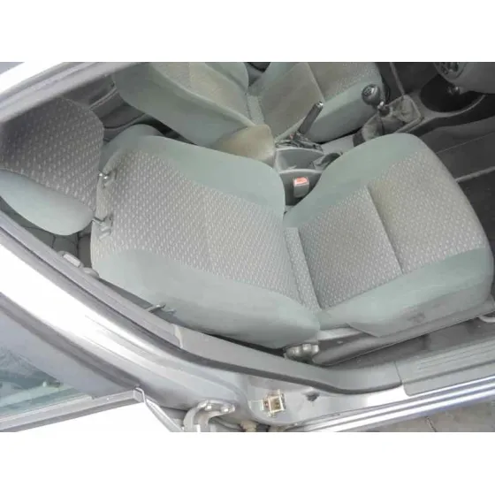DAEWOO LACETTI '2005 CDX PLATA