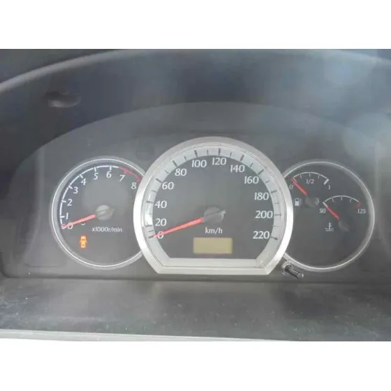 DAEWOO LACETTI '2005 CDX PLATA