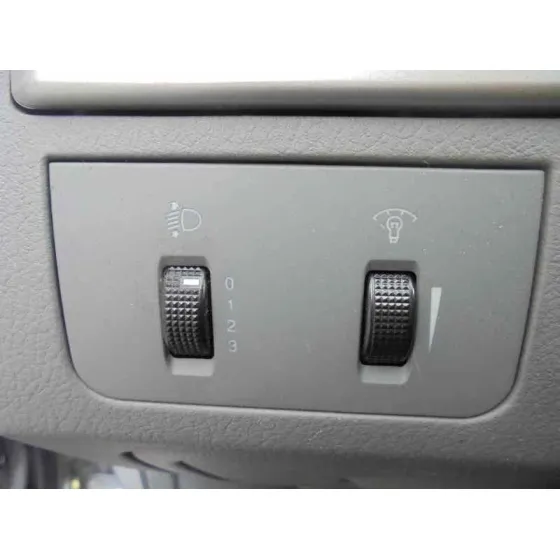 DAEWOO LACETTI '2005 CDX PLATA