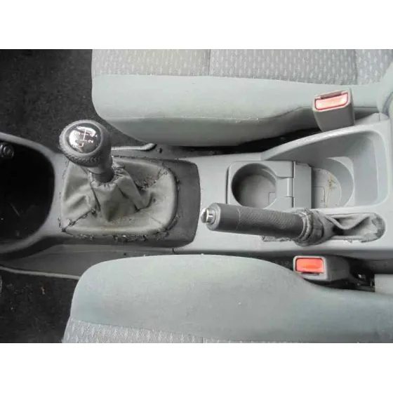 DAEWOO LACETTI '2005 CDX PLATA