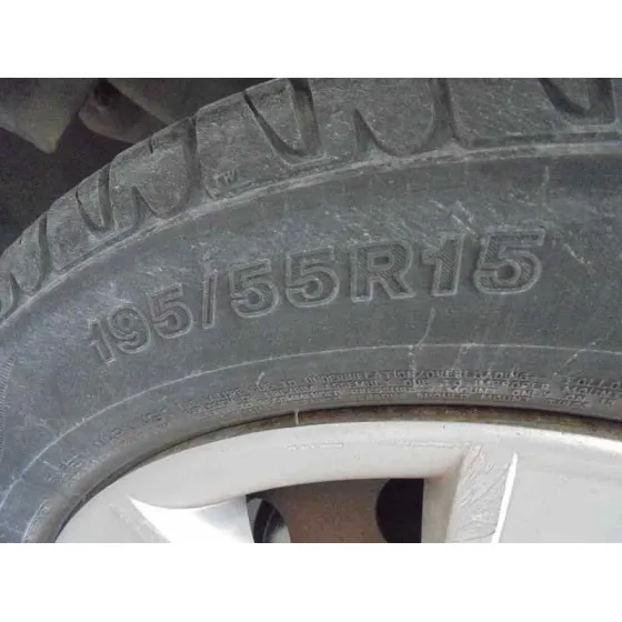 DAEWOO LACETTI '2005 CDX PLATA