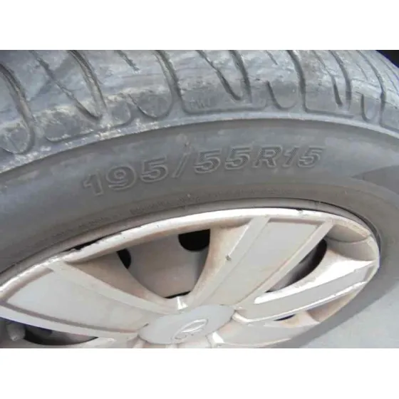 DAEWOO LACETTI '2005 CDX PLATA