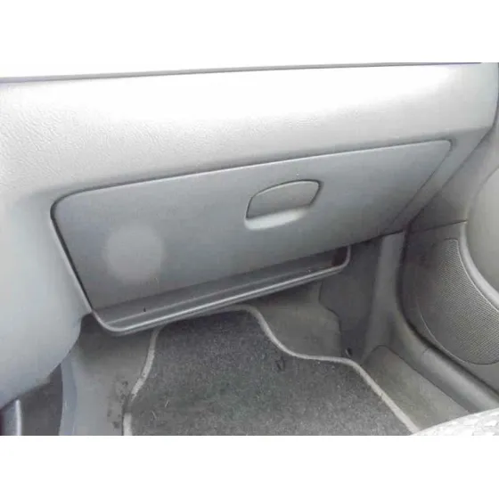 DAEWOO LACETTI '2005 CDX PLATA