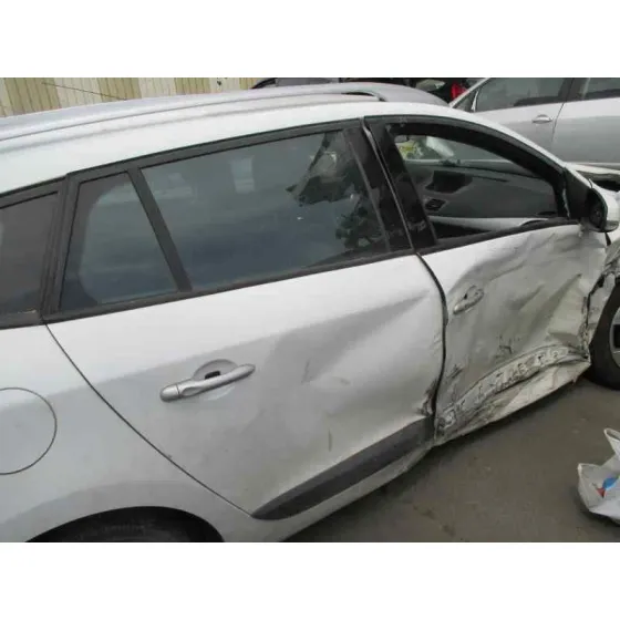 RENAULT MEGANE III SPORT TOURER '2009 DYNAMIQUE BLANCO