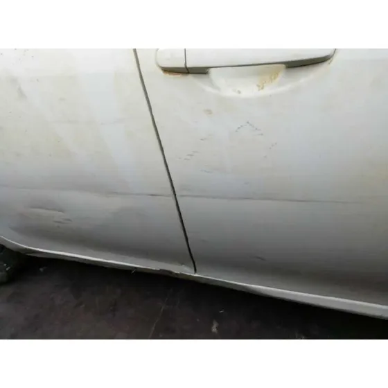 TOYOTA AURIS '2012 ACTIVE BLANCO