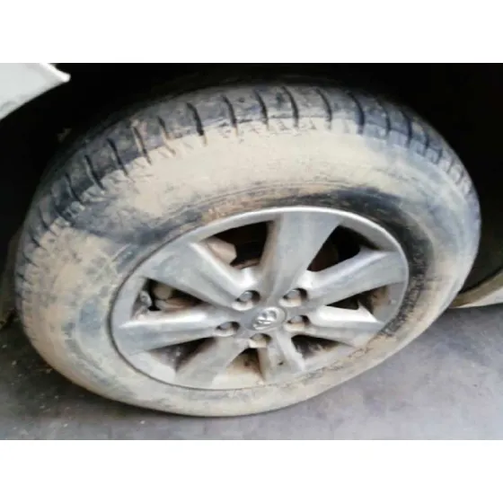 TOYOTA AURIS '2012 ACTIVE BLANCO