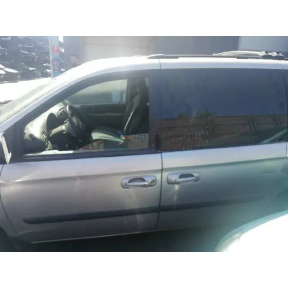 CHRYSLER VOYAGER (RG) '2005 2.8 CRD LX GRIS