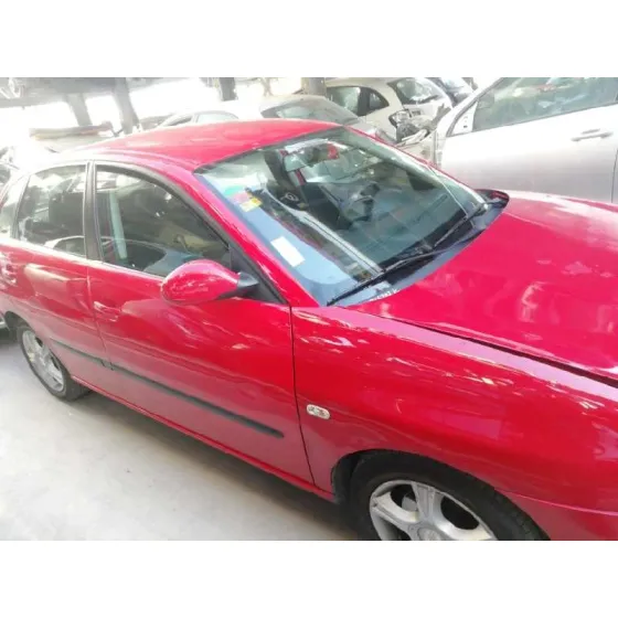 SEAT IBIZA (6L1) '2006 REFERENCE ROJO