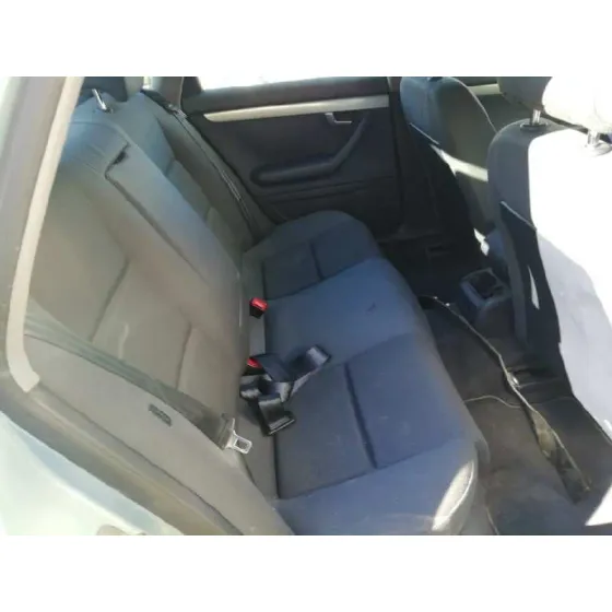 AUDI A4 BERLINA (8E) '2001 1.9 TDI (96KW) GRIS
