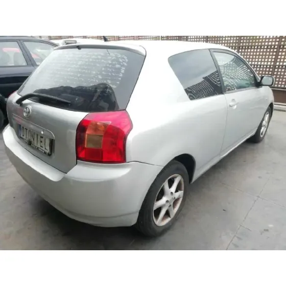 TOYOTA COROLLA (E12) '2003 1.6 LINEA TERRA BERLINA GRIS