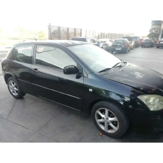 TOYOTA COROLLA (E12) '2004 1.6 16V NEGRO