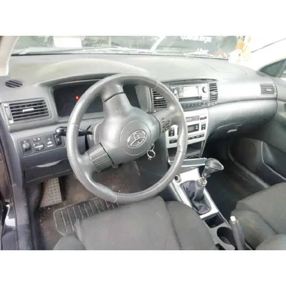 TOYOTA COROLLA (E12) '2004 1.6 16V NEGRO