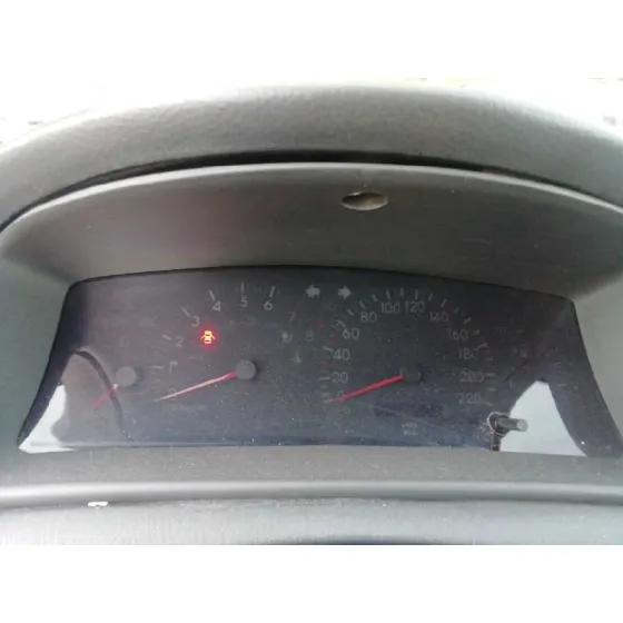 TOYOTA COROLLA (E12) '2004 1.6 16V NEGRO