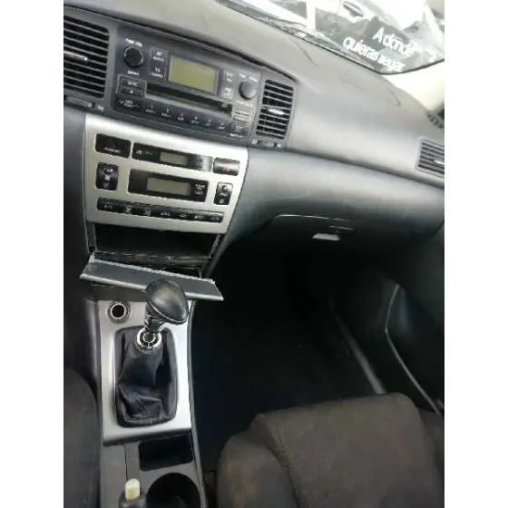 TOYOTA COROLLA (E12) '2004 1.6 16V NEGRO