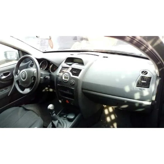 RENAULT MEGANE II BERLINA 5P '2006 AUTHENTIQUE VERDE