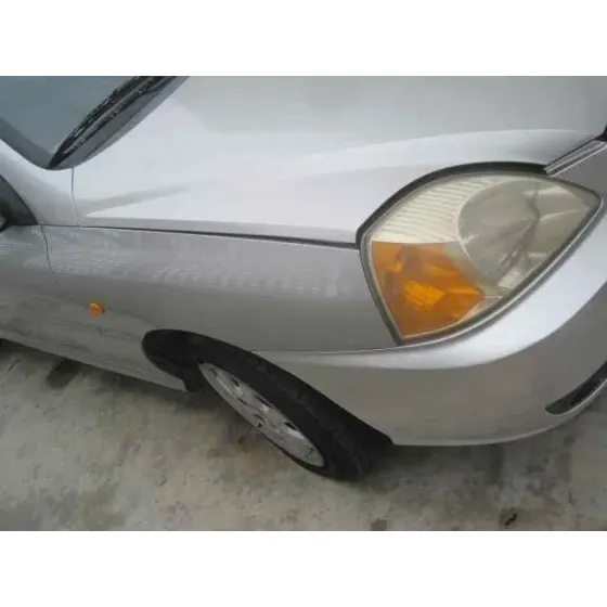 KIA RIO '2003 IPANEMA BERLINA BEIGE