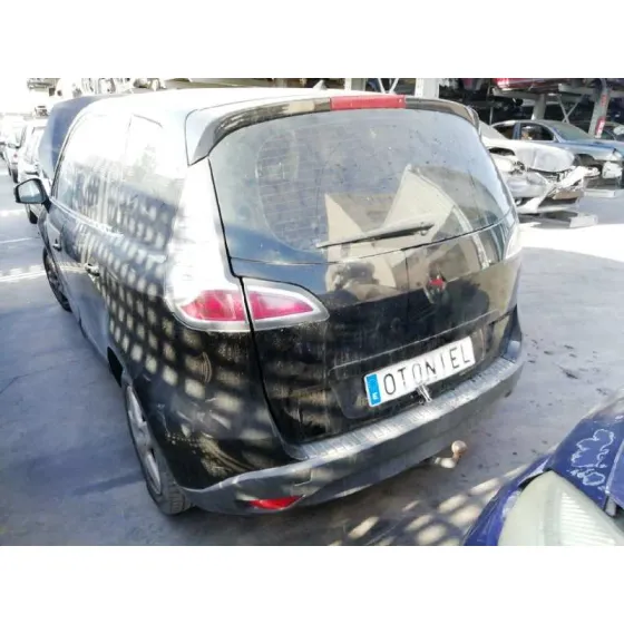 RENAULT SCENIC III '2013 1.5 DCI DIESEL FAP NEGRO