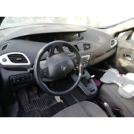 RENAULT SCENIC III '2013 1.5 DCI DIESEL FAP NEGRO