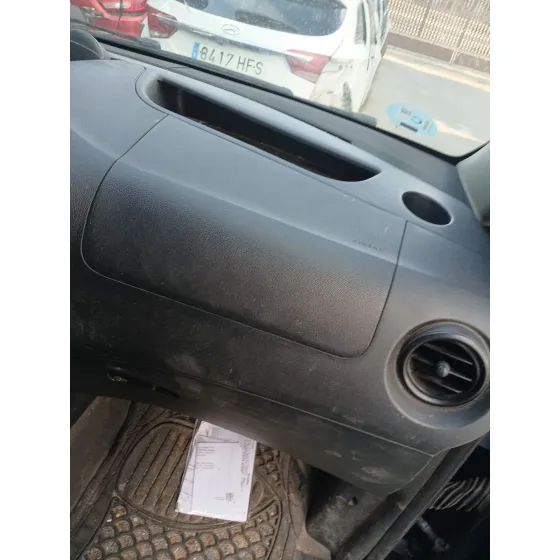 MOTOR R9M. CVF/KW: 11.64/84 CAMBIO MANUAL 6V