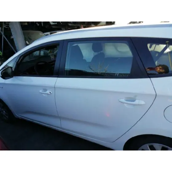 KIA CARENS ( ) '2015 1.6 GDI CAT BLANCO