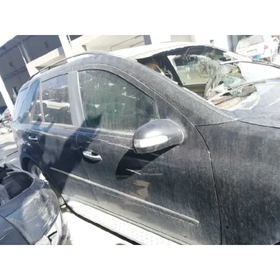 MERCEDES CLASE M (W164) '2007 320 / 350 CDI (164.122) NEGRO