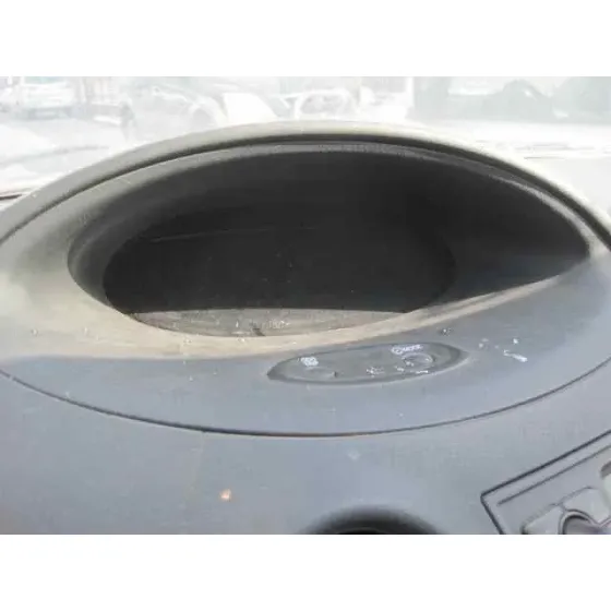 TOYOTA YARIS (NCP1/NLP1/SCP1) '2004 1.3 PLATA