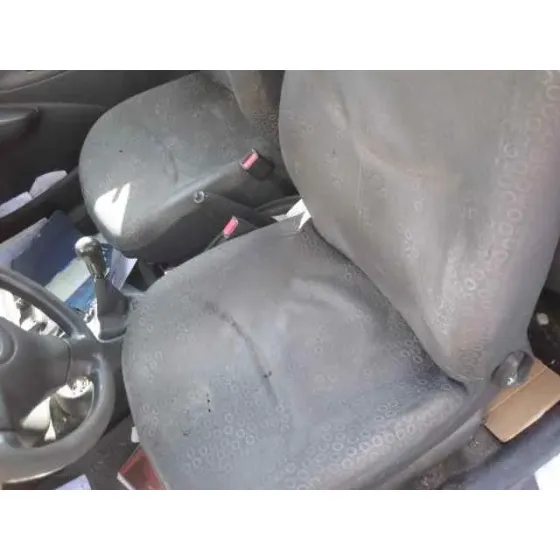 TOYOTA YARIS (NCP1/NLP1/SCP1) '2004 1.3 PLATA