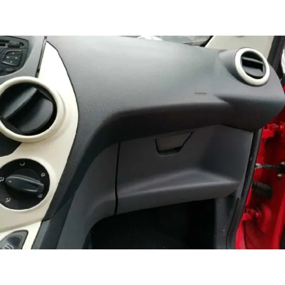FORD KA (CCU) '2014 BLACK EDITION ROJO