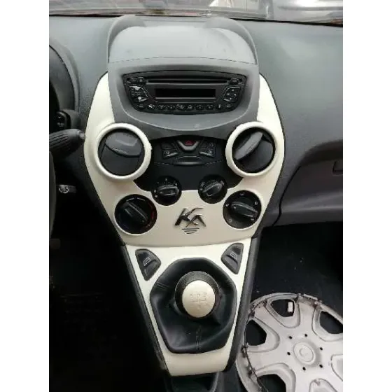 FORD KA (CCU) '2014 BLACK EDITION ROJO