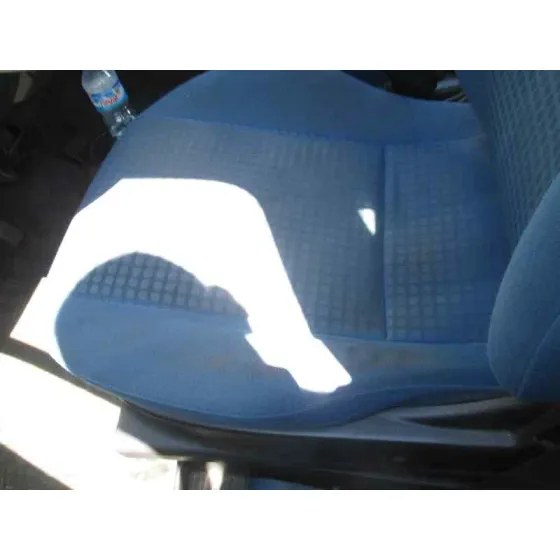 OPEL AGILA '2003 COSMO AZUL